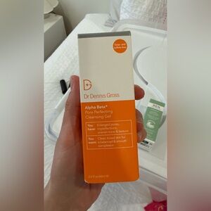 Dr Dennis Gross Alpha Beta AHA/BHA Daily Cleansing Gel